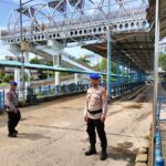 Polair Ops Liong Polda Kalbar Lakukan Pengamanan Jalur Perairan dan Sungai