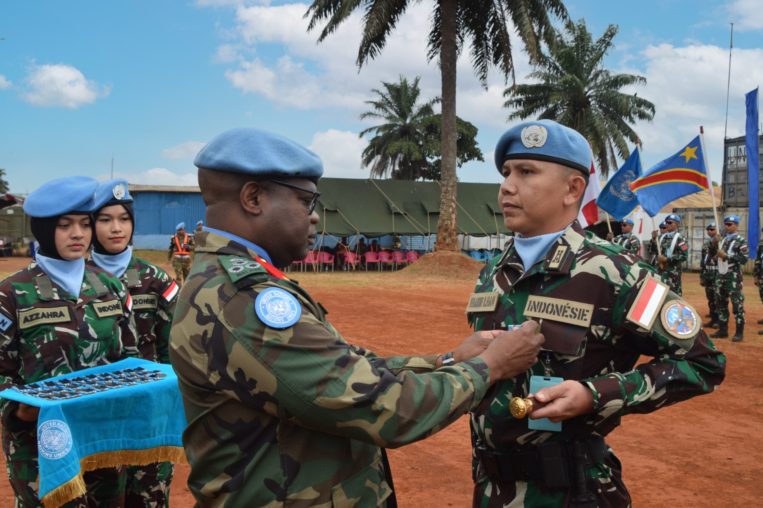 Satgas Kizi TNI Konga XX-T Monusco Terima Penghargaan UN Medal