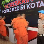 Tim Opsnal Resmob Sat Reskrim Polres Kediri Kota Bekuk Empat Pelaku Perampokan Spesialis Minimarket